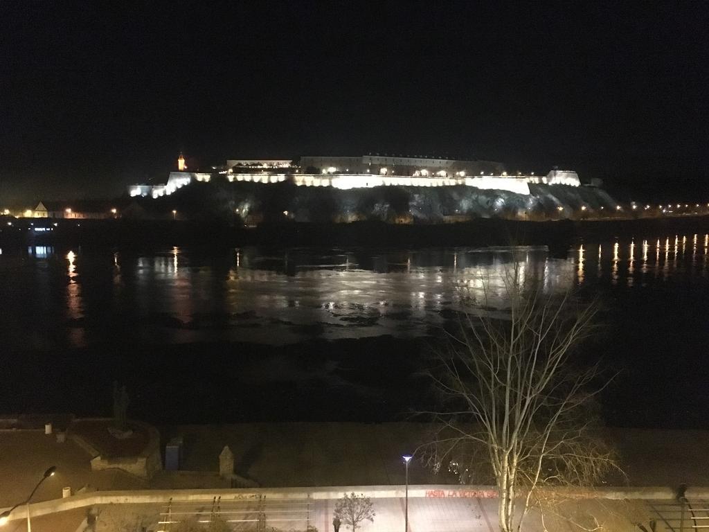 Fortress View Apartment 诺威萨 外观 照片